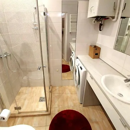 Oficyna Apartman *